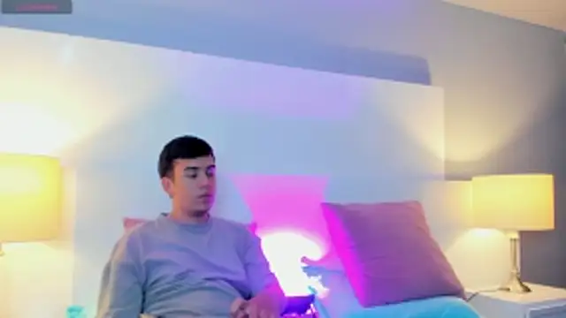 Dylan Katte online show from March 12, 10:36 pm