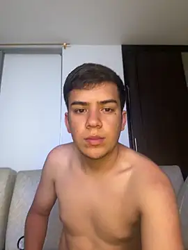 Dylan Katte online show from May 23, 11:04 pm