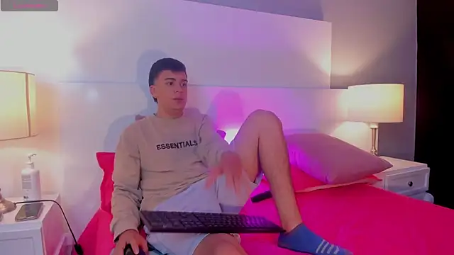 Dylan Katte online show from March 26, 12:09 am