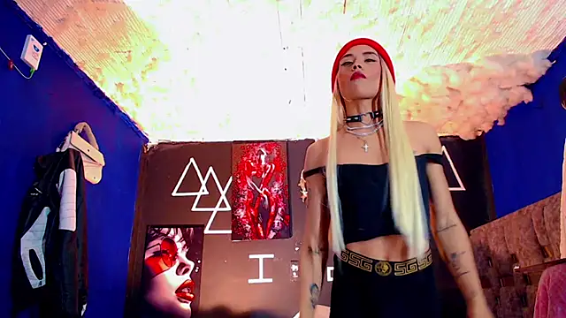 Fersexy Dolls online show from November 16, 8:08 am