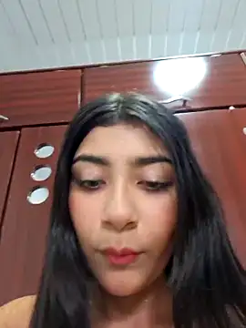 Sweed-virgin-pussy online show from April 7, 7:48 pm