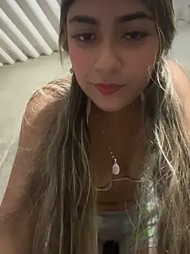 Sweed-virgin-pussy online show from November 24, 9:59 pm