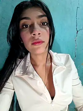 Sweed-virgin-pussy online show from May 14, 1:24 am