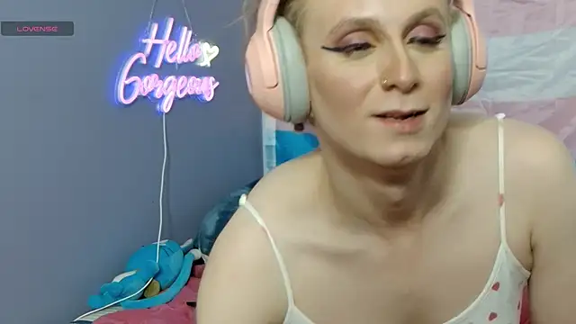 cinderellie online show from October 20, 4:03 am