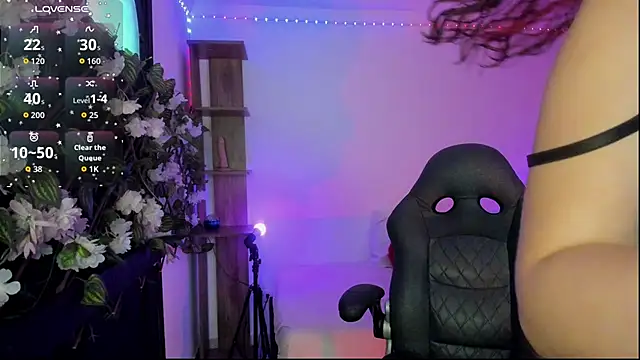 Snapshot of Kora_Red69 chatting on November 29, 3:01 pm Kora Red69 online show from November 29, 3:01 pm