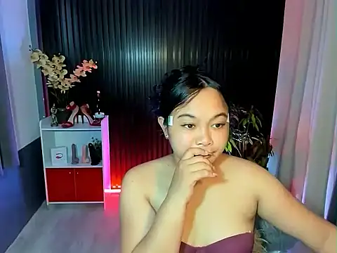 UrFavouriteCravings online show from November 2, 4:28 am