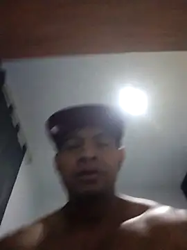 Snapshot of brunolex chatting on October 23, 5:00 pm brunolex online show from October 23, 5:00 pm