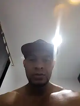 Snapshot of brunolex chatting on October 18, 10:34 pm brunolex online show from October 18, 10:34 pm