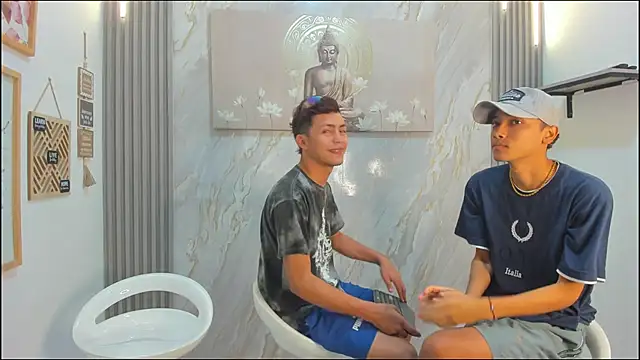 VERY HOT GUYS online show from January 9, 1:18 pm