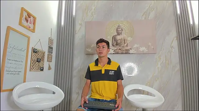 VERY HOT GUYS online show from January 8, 1:17 pm