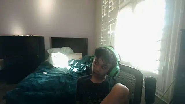 youngasianboy2007 online show from February 4, 11:22 pm