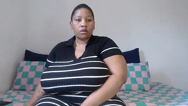 PIXIEBITCHXXX26 online show from October 29, 8:24 am