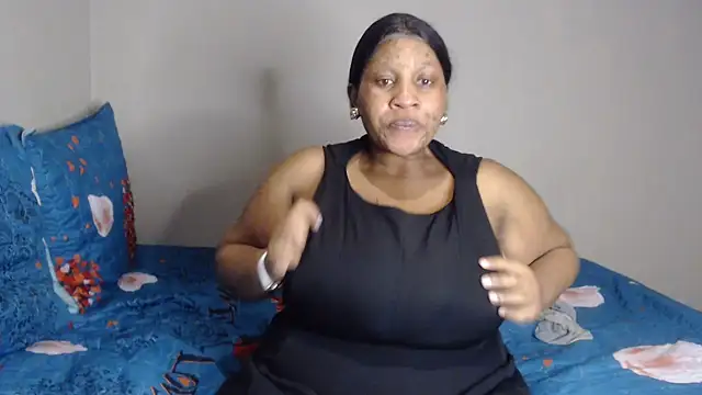 PIXIEBITCHXXX26 online show from June 16, 7:47 pm