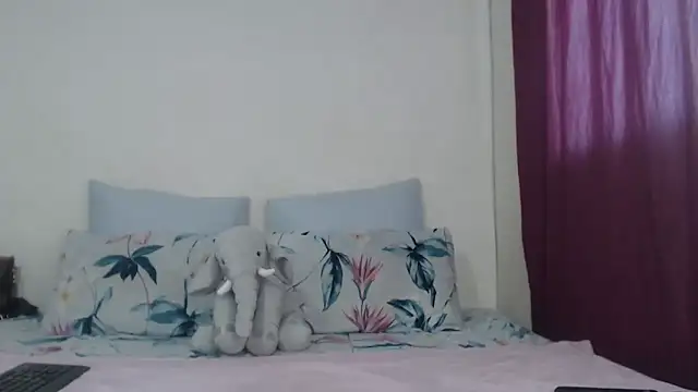 PIXIEBITCHXXX26 online show from March 9, 10:52 am