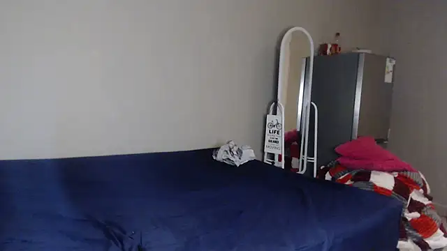 PIXIEBITCHXXX26 online show from March 30, 7:04 pm