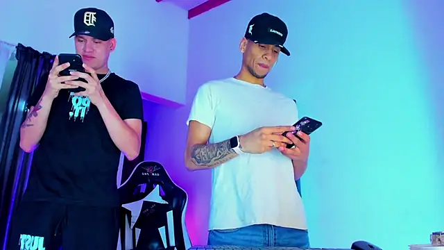 daddys insanee online show from November 18, 8:39 am