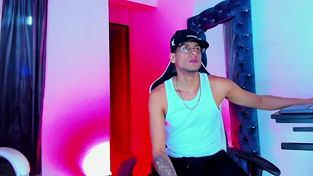 daddys insanee online show from November 8, 2:26 am