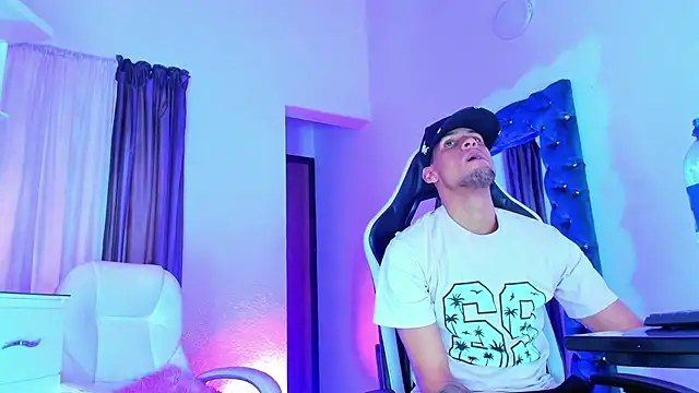 daddys insanee online show from December 2, 6:42 pm