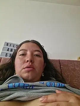 annyaparis online show from December 5, 12:37 pm