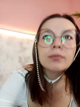 Snapshot of cherryy_ladyy chatting on October 18, 6:04 am cherryy ladyy online show from October 18, 6:04 am
