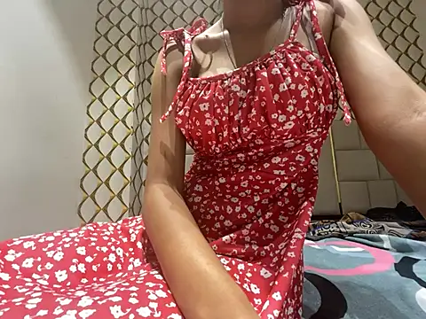 dubyzubygirl online show from April 18, 4:42 pm