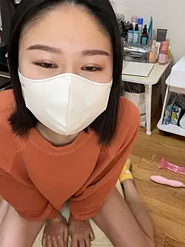 mia2 jp online show from March 19, 10:32 pm