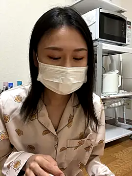 mia2 jp online show from November 15, 1:53 am