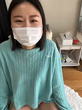 mia2 jp online show from April 8, 11:50 pm