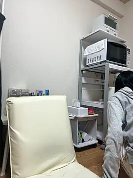 mia2 jp online show from November 16, 7:35 am