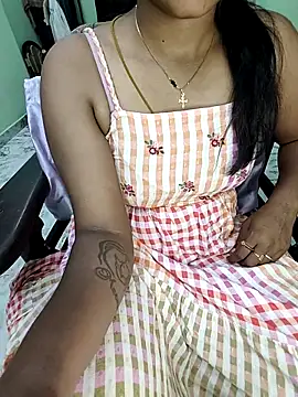 tamil thaara03 online show from April 12, 6:00 pm