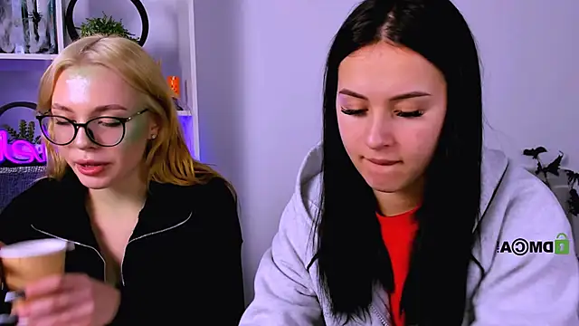 vivy star1 online show from November 1, 8:14 pm