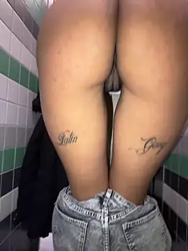 latingangsex online show from February 7, 6:10 am