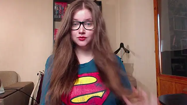 Snapshot of _Allex chatting on October 13, 7:54 am Allex online show from October 13, 7:54 am