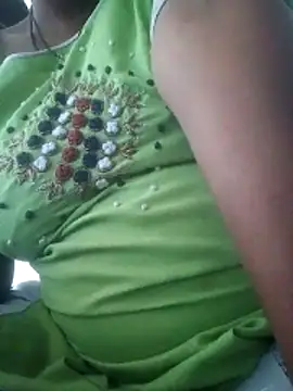 LOVE-VIKA online show from February 17, 6:00 am