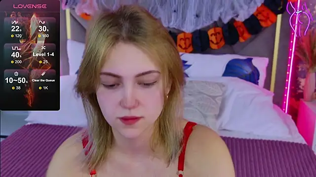 Stellahaart online show from November 6, 5:11 am