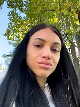Snapshot of ilariea_girl chatting on October 2, 2:09 pm ilariea girl online show from October 2, 2:09 pm