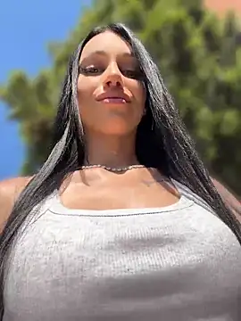 ilariea girl online show from May 29, 1:28 pm