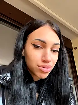 Snapshot of ilariea_girl chatting on October 14, 6:47 am ilariea girl online show from October 14, 6:47 am