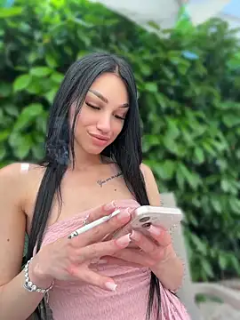 ilariea girl online show from May 23, 12:37 pm