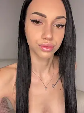 ilariea girl online show from November 26, 9:37 pm