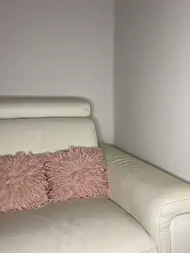 ilariea girl online show from November 27, 9:37 pm