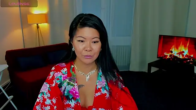 BeckySunday online show from October 9, 6:14 am