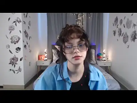MileyRood online show from October 2, 11:19 pm