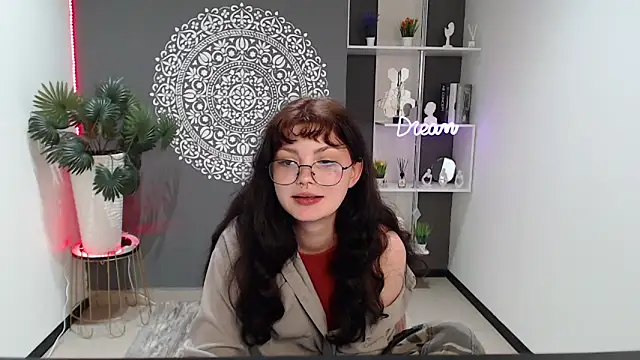 MileyRood online show from October 1, 1:55 am