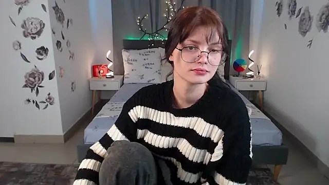 MileyRood online show from October 16, 11:24 pm