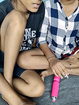 Unique girls90 online show from March 11, 4:56 pm