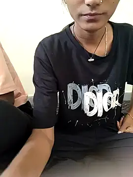 Unique girls90 online show from December 18, 7:02 am