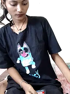 Unique girls90 online show from November 5, 5:10 am