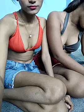 Unique girls90 online show from May 13, 2:24 pm