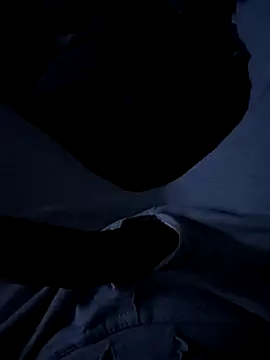 fred77183 online show from October 5, 10:33 pm